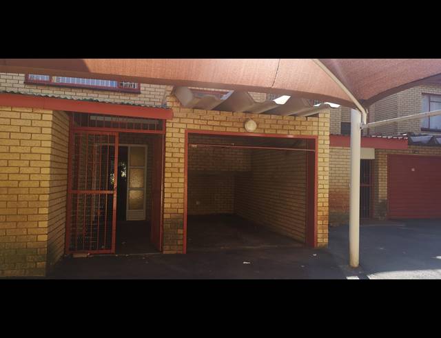 3 BEDROOM FLAT SOLD IN FLORAUNA